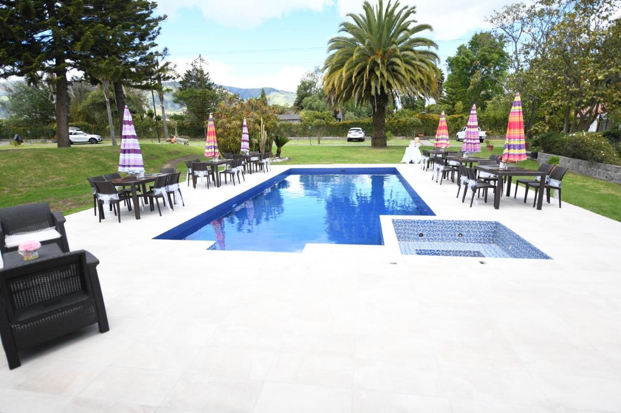 Quinta La Constanza Hotel Tababela Ngoại thất bức ảnh