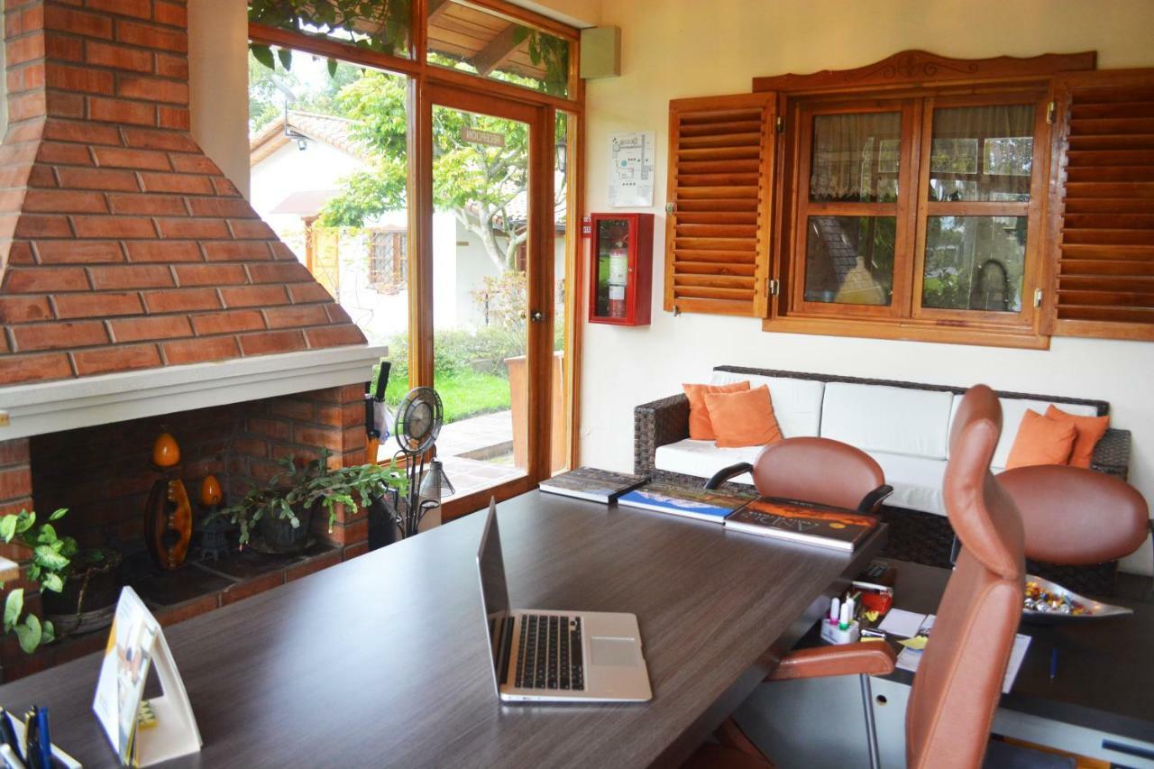 Quinta La Constanza Hotel Tababela Ngoại thất bức ảnh