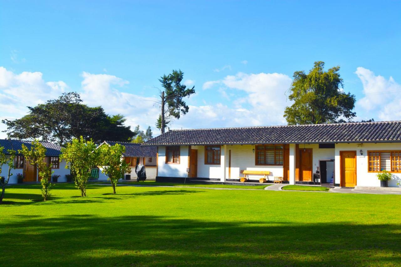 Quinta La Constanza Hotel Tababela Ngoại thất bức ảnh